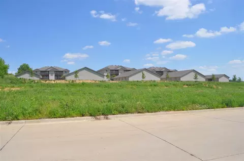 550 State St, Tiffin, IA 52340