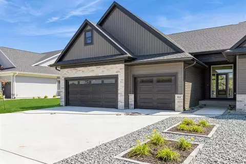 814 High Ridge Trl, Solon, IA 52333