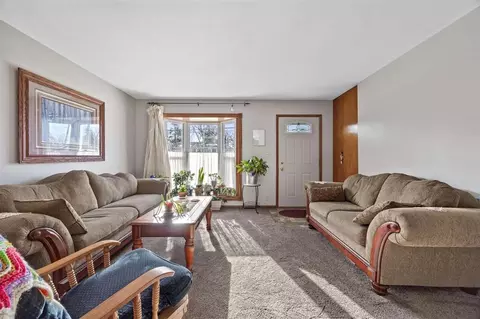 1730 E Ave NW, Cedar Rapids, IA 52405 photo 4