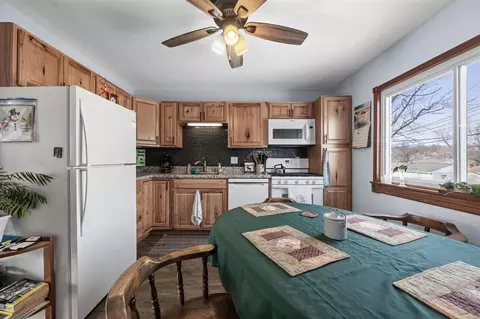 1730 E Ave NW, Cedar Rapids, IA 52405 photo 9