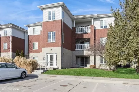 4345 York Pl, Iowa City, IA 52245