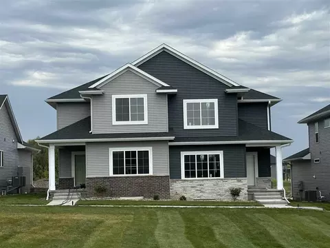 635 Catherine Dr, Tiffin, IA 52340
