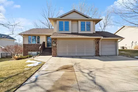 285 Whitman Ave, North Liberty, IA 52317