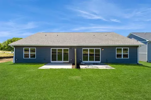 Exterior - 1035 Switchgrass Ln, Ely, IA 52227 photo 5 of 5