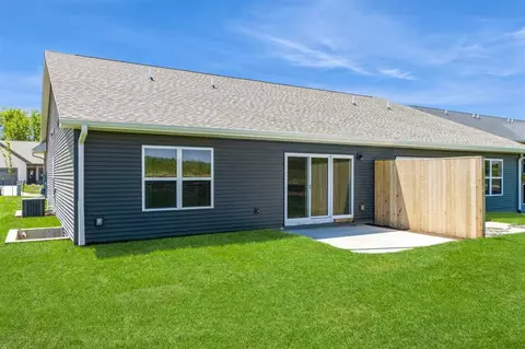 Exterior - 1035 Switchgrass Ln, Ely, IA 52227 photo 4 of 5