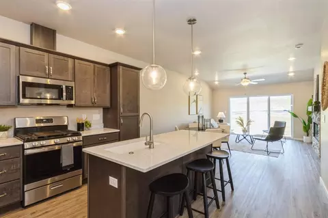 Kitchen - 1035 Switchgrass Ln, Ely, IA 52227 photo 1 of 4