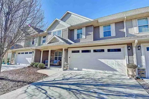 469 Churchill Dr, North Liberty, IA 52317