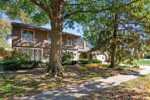 1224 Teg Dr, Iowa City, IA 52246