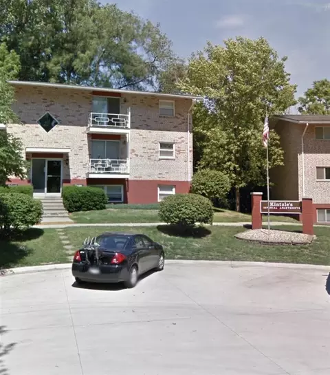 709 711 Meadow Lane Ct SE, Mount Vernon, IA 52314
