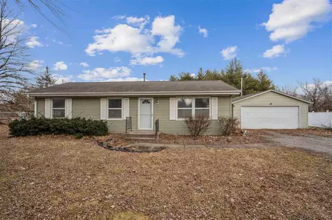 4236 Anderson Ave SE, Iowa City, IA 52240
