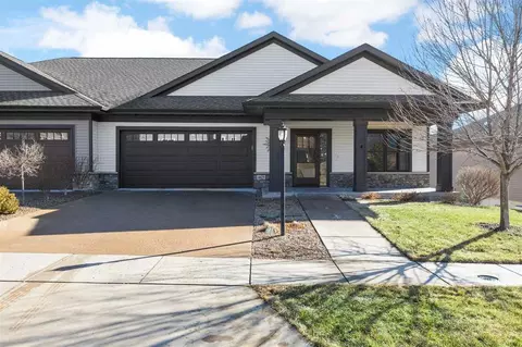 4425 Preston Ln, Iowa City, IA 52246