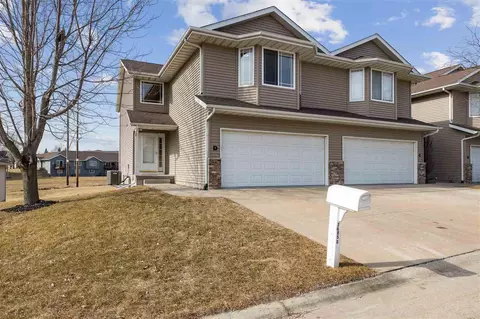 3685 SW 37th St, Cedar Rapids, IA 52404
