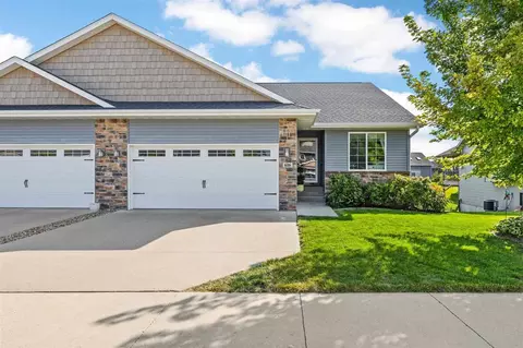 616 Dakota Ave, Tiffin, IA 52340