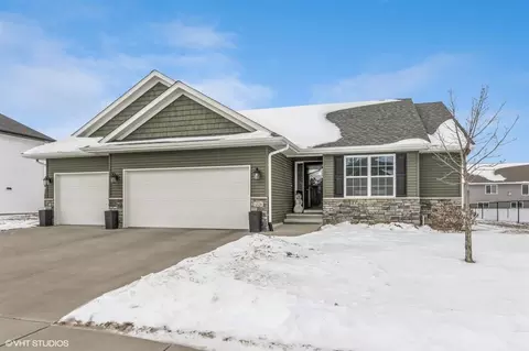 1320 Franklin St, North Liberty, IA 52317