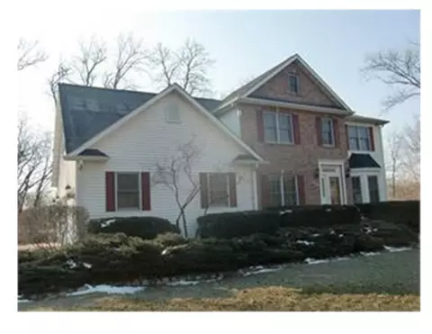 2230 Hickory Hills Rd, Muscatine, IA 52761