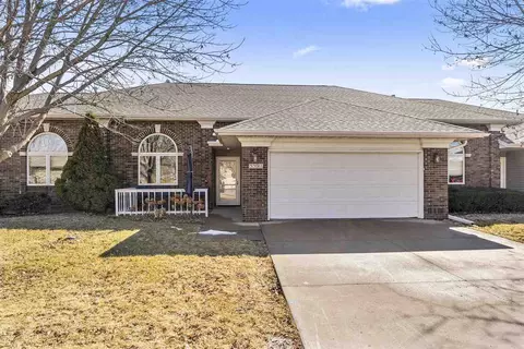 3391 Wentworth Pl, Iowa City, IA 52240