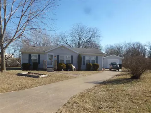 512 S Hosta Ave, Mount Pleasant, IA 52641