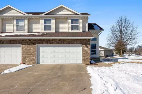 615 Rachael St, North Liberty, IA 52317