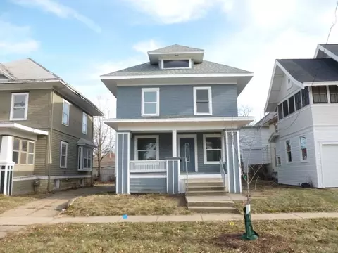 350 17th St SE, Cedar Rapids, IA 52403