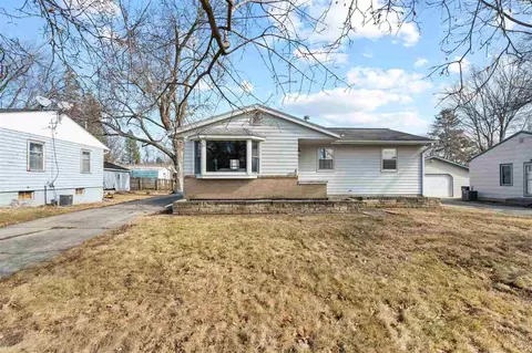 603 10th Ave, Coralville, IA 52241