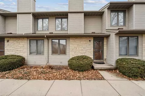 220 Westside Dr, Iowa City, IA 52246