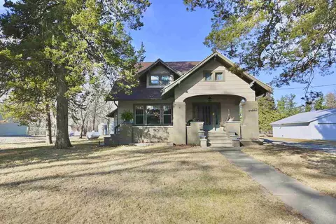 224 N Irons St, Keswick, IA 50136