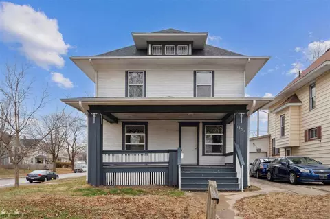 1561 4th Ave SE, Cedar Rapids, IA 52403