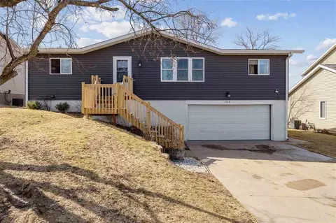 2118 10th St, Coralville, IA 52241