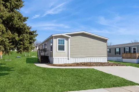 3701 2nd St #LOT 340, Coralville, IA 52241