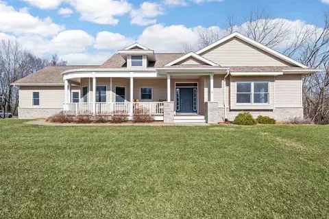 4233 Morel Cir NE, Iowa City, IA 52240