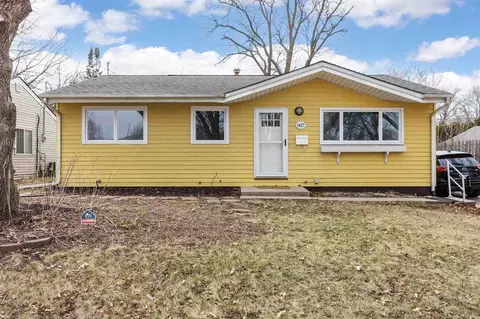 1417 Pine St, Iowa City, IA 52240