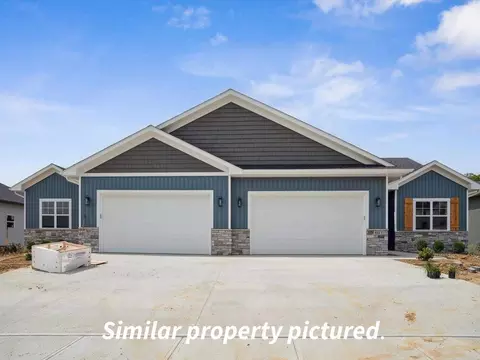 660 Maclan Ct, Iowa City, IA 52246