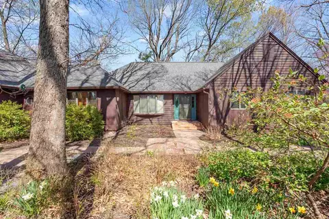 3 Pendale Ter NE, Iowa City, IA 52240