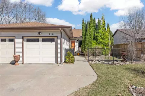 220 Friendship St, Iowa City, IA 52245