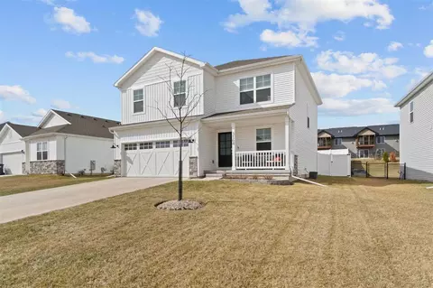 3164 Scanlon Farms Rd, Coralville, IA 52241