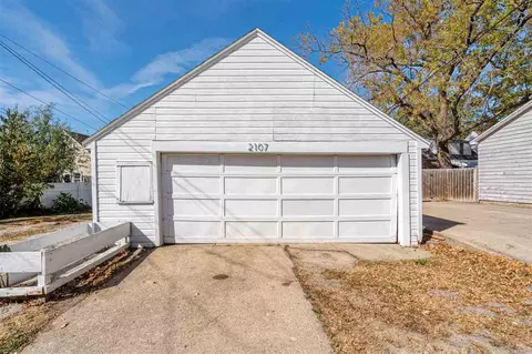 Other - 2107 E Avenue NE, Cedar Rapids, IA 52402 photo 2 of 7