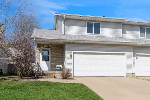 2235 10th St, Coralville, IA 52241
