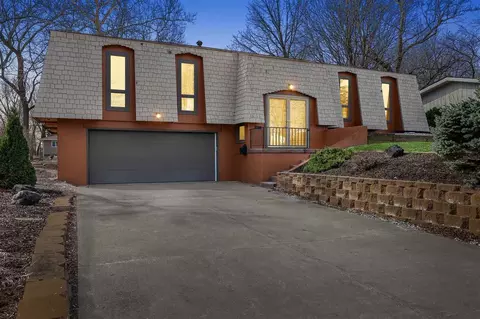 3117 Alpine Ct, Iowa City, IA 52245