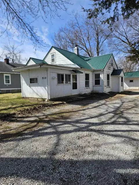 510 7th Ave, Coralville, IA 52241