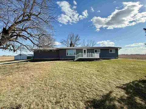 13756 150th St, Keswick, IA 50136