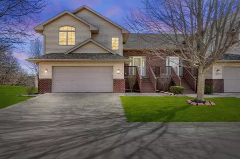 1805 12th Ave, Coralville, IA 52241