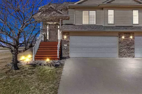 1092 Patton Ln, North Liberty, IA 52317