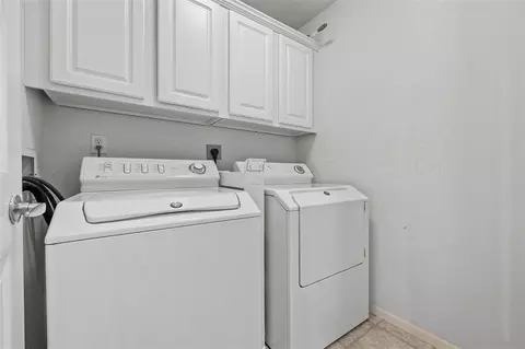 1127 Wolf Dr, Cedar Rapids, IA 52405 photo 11