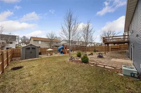 1127 Wolf Dr, Cedar Rapids, IA 52405 photo 22