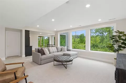 403 Macbride Trl, Solon, IA 52333 photo 40