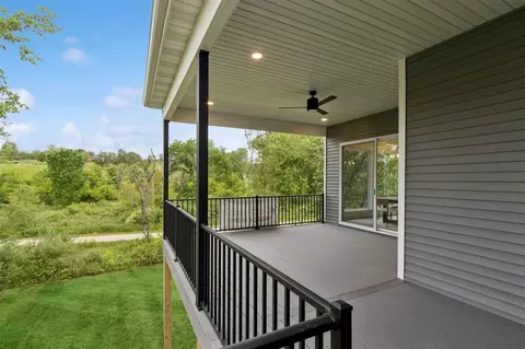 403 Macbride Trl, Solon, IA 52333 photo 17