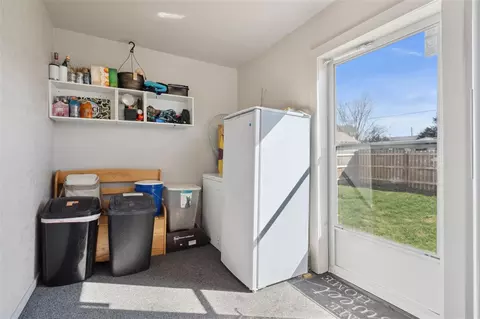910 S 8th Ave, Vinton, IA 52349 photo 12