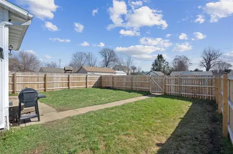 910 S 8th Ave, Vinton, IA 52349 photo 22