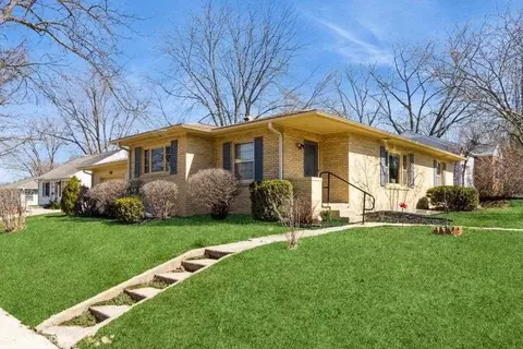 1820 E Court St, Iowa City, IA 52245