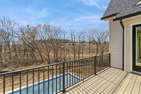 401 Macbride Trl, Solon, IA 52333 photo 54